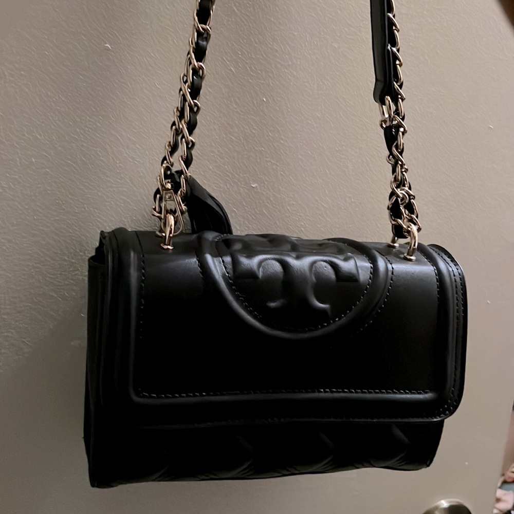 Black shoulder/ crossbody bag